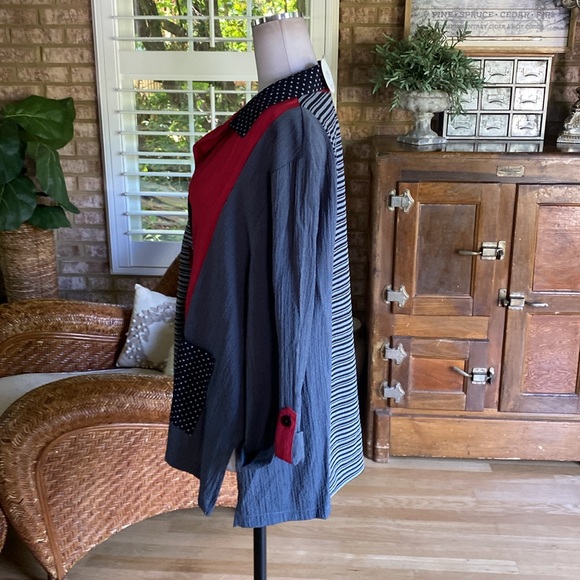 MOONLIGHT BY Y&S  MIXED MEDIA BUTTON FRONT SHIRT IN BLACK/WHITE/RED 2325 XL - Picture 3 of 6